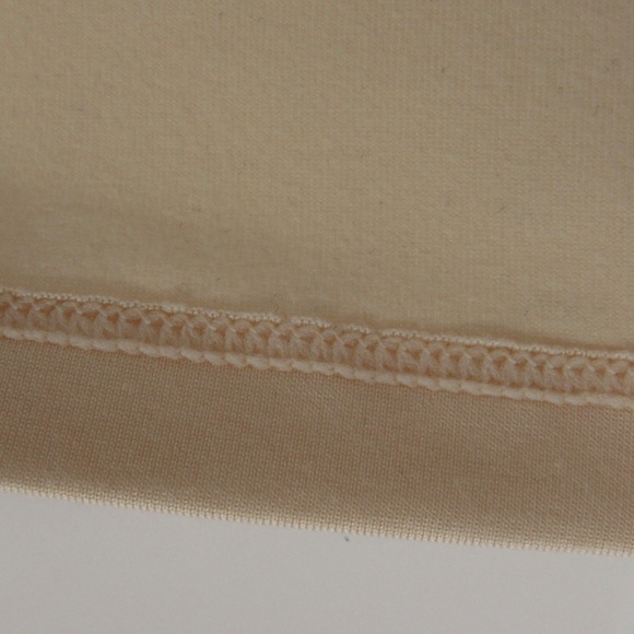 Lapasa Cream Round Neck Face Layer L - Picture 9 of 11